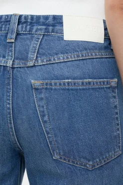Closed Wide Jeans - Style Name Gillan Mid blue Clearance
