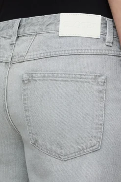 Closed Wide Jeans - Style Name Gillan Light grey Clearance