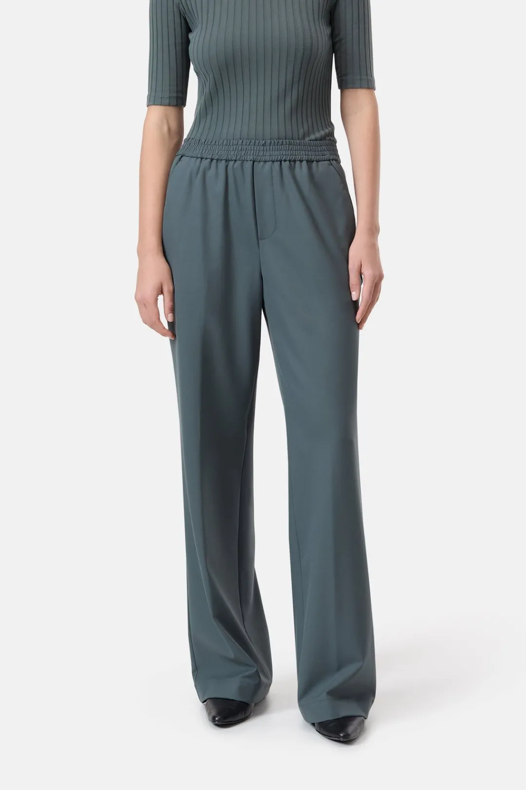 Closed Wide Pants - Style Name Winona Pini green New