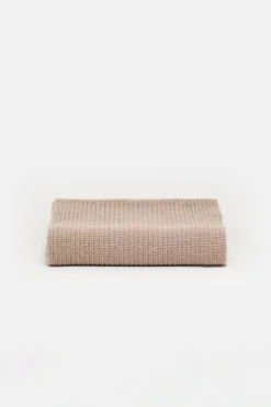 Closed Wool Scarf with Fisherman's Rib Cashew cream New
